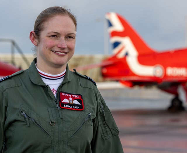 Surrey woman becomes first female leader of Red Arrows
