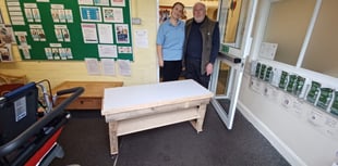 Bordon Men's Shed makes class gesture to local schools