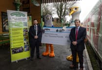 South Western Railway donates £4,000 to the Watercress Line