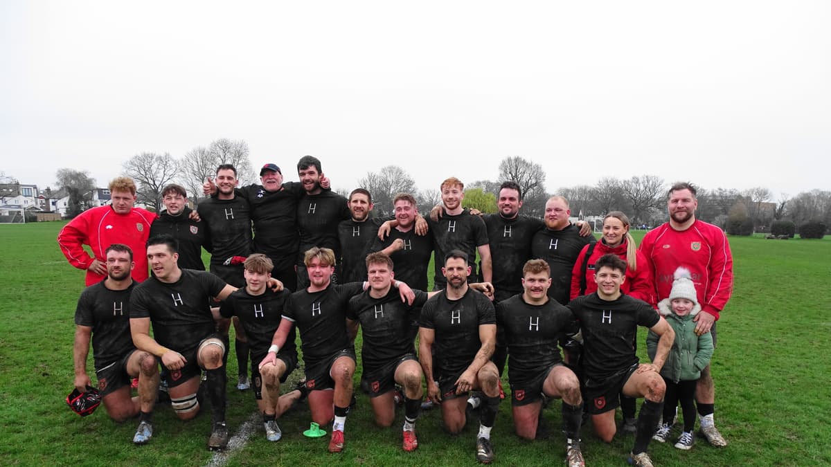 Petersfield earn impressive draw at Old Tiffinians | liphookherald.com