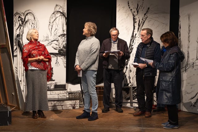 Tour guide comedy is Tilbourne Players' tribute to Maggie Smith
