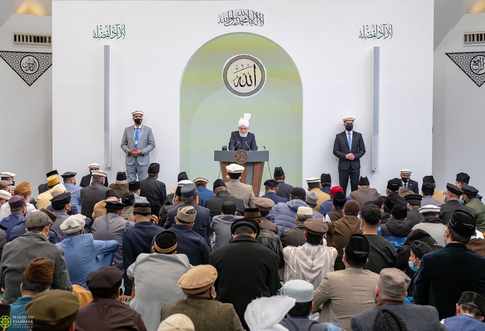 WATCH: Eid celebrations bring thousands to Tilford mosque