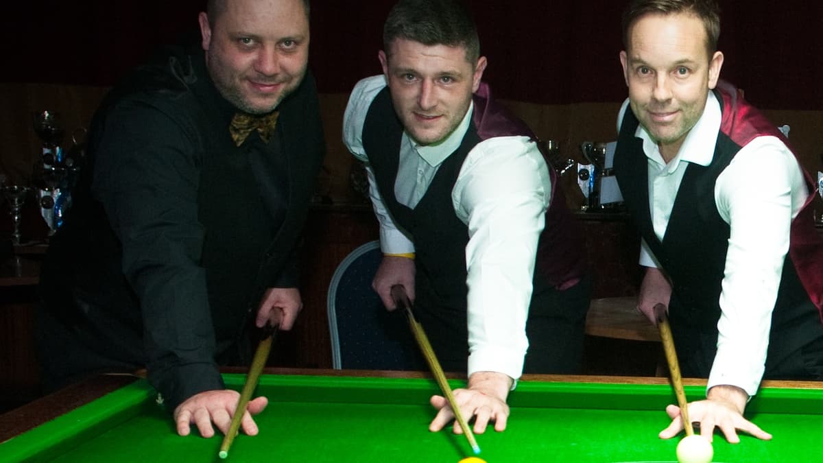 Lindford B and Frensham A secure promotion to Division Two