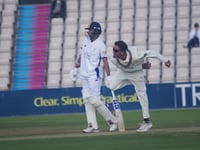 Chahar's return boosts Surrey's County Championship title bid