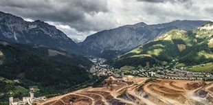 Quarry extension bid after delays slow sand output