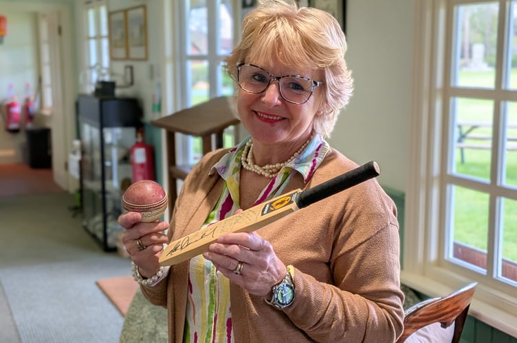 Broadhalfpenny Down Tracy Murley Clanfield Hambledon