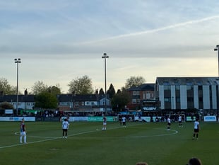 Farnham Town reach play-off final with deserved win over Berkhamsted