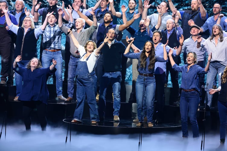 PP BGT Gwen Hawkstone Choir pic1