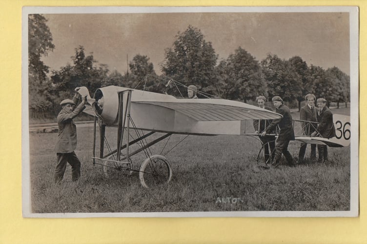 A plane pictured on The Butts in Alton in the early days of aviation