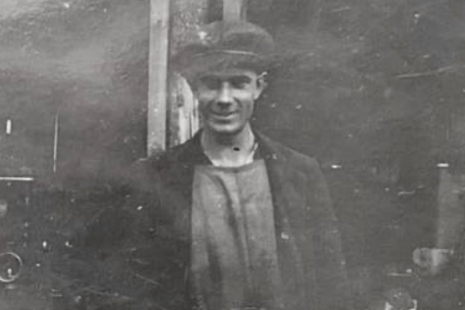 A face from the past at Workers in 1910 at the Hard at work at the Hammer Brick and Tile Works.